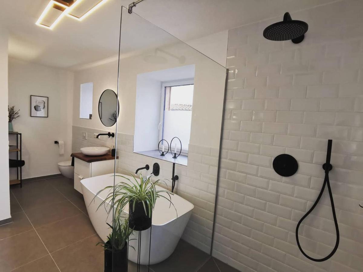 Moderne Ferienwohnungen Mit Designbad Petting Exterior foto